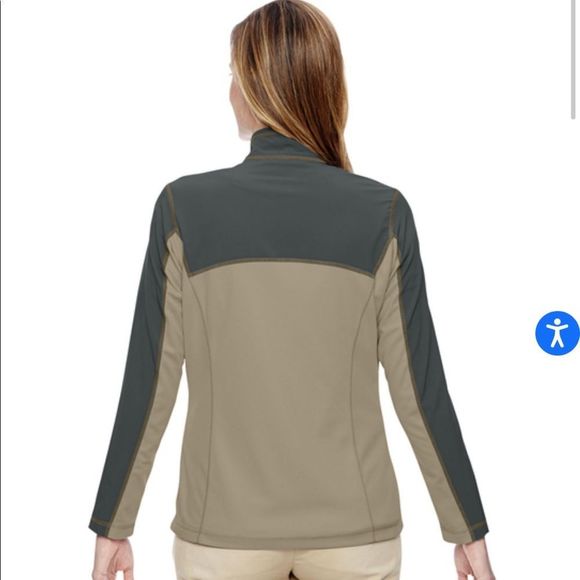 LADIES' EXCURSION CIRCUIT PERFORMANCE QUARTER-ZIP - Picture 2 of 6